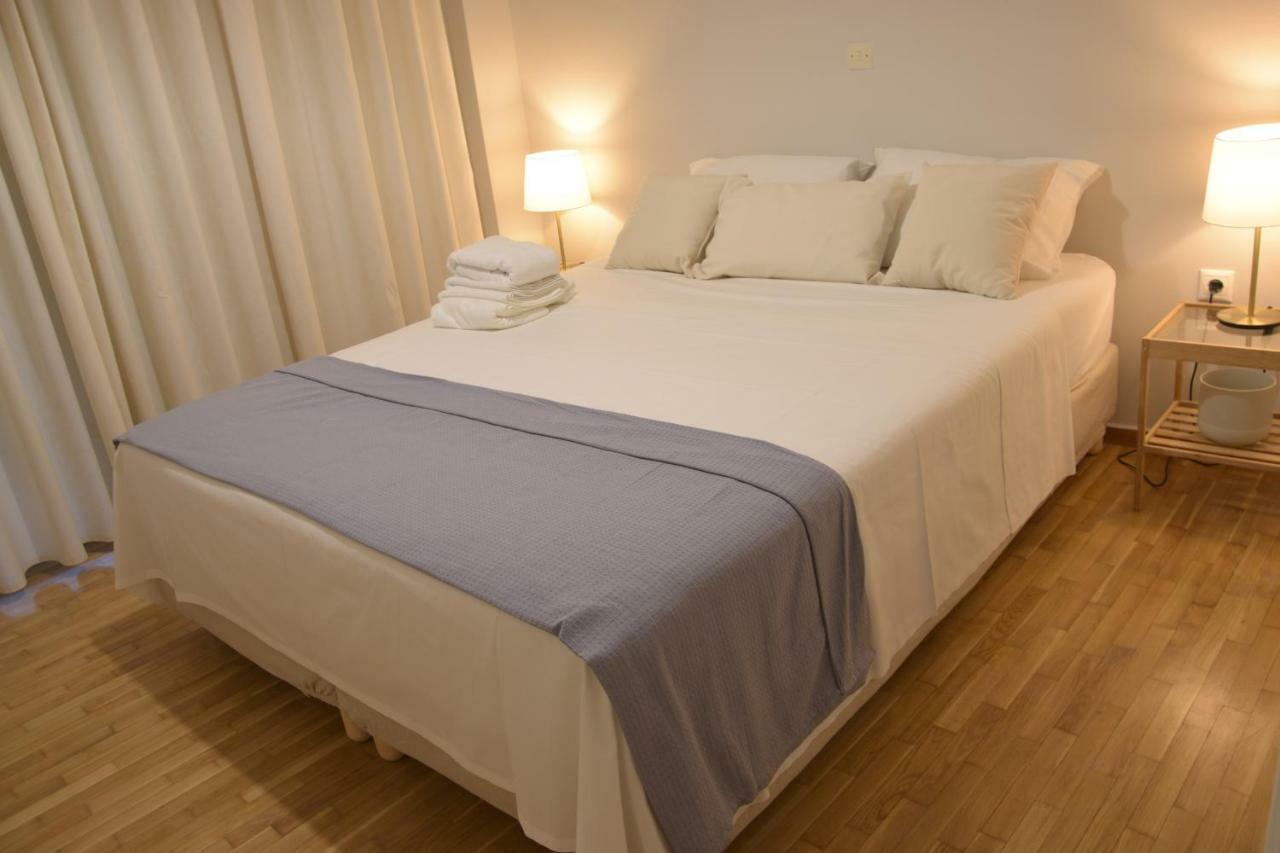 Elegant Coral Apartment Athén Kültér fotó